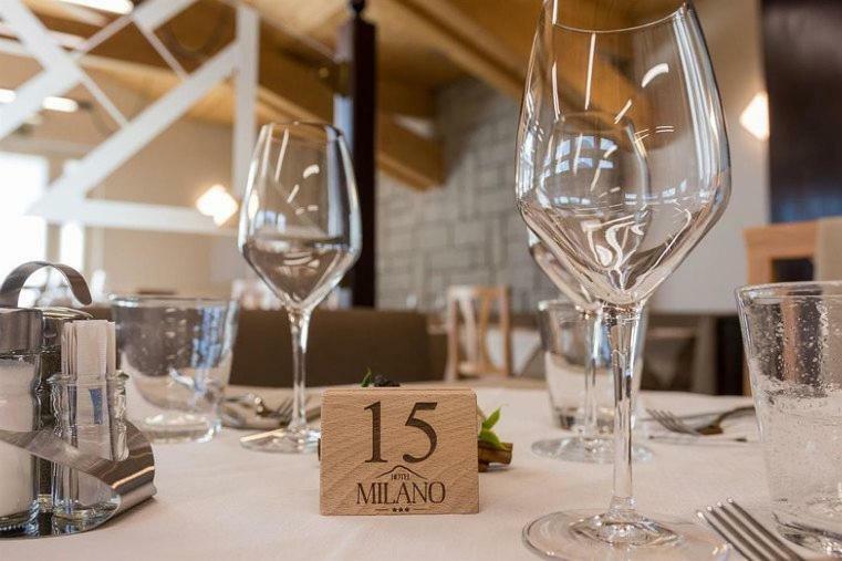 Hotel Milano Tione di Trento Esterno foto